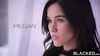 Pertemuan Liar Megan Rain Dengan Mandingo Dalam Gaya Anjing Dan Wajah