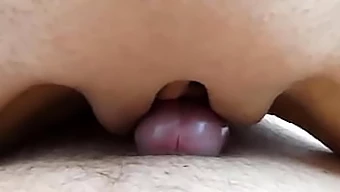 Big Booty Babe Gets Multiple Orgasms