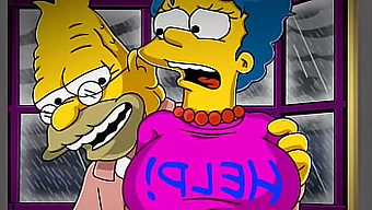 Marge Simpson, la clásica ama de casa de dibujos animados, es equivocadamente identificada como una prostituta por su vecino anciano debido a su atuendo revelador.Mientras su esposo Homer está fuera en el trabajo, ella es brutalmente tomada en todos sus agujeros apretados por el viejo en esta parodia cómica hilarante y sin censura.Esta novela visual, llena de elementos hentai tetonas y fetichistas, es un viaje salvaje para aquellos que disfrutan de los dibujos animados y toons sin censurar.