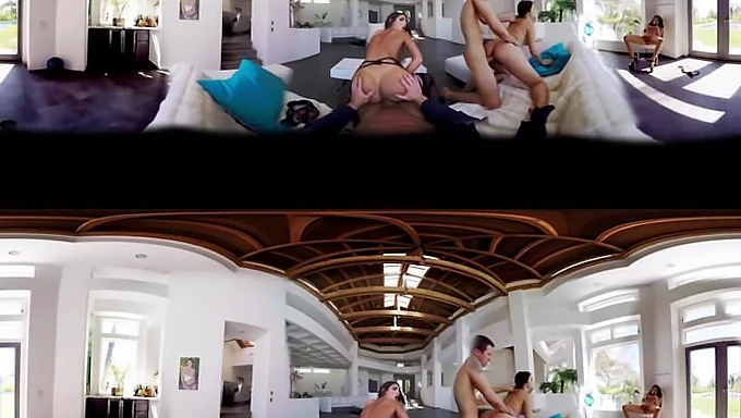 Zažijte nejkvalitnější virtuální realitní skupinový sex s VR orgiemi