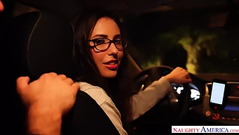 Η Casey Calvert Σε Ένα Ρετρό Hardcore Ταξίδι Με Την Naughty America