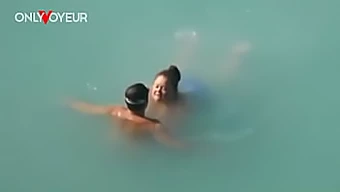 Fortunate Man Stumbles Upon Voluptuous Mermaid In Ocean